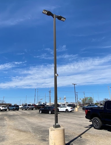 6 Tips for Effective and Affordable Parking Lot Lighting